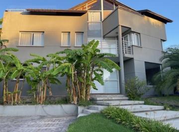 Casa · 315m² · 7 Ambientes · Apto Crédito, Casa con 4 Dorm. en Venta en Santa Barbara