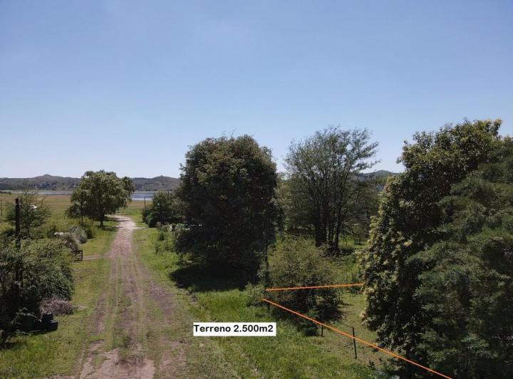 Terreno · 2500m²