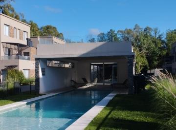 Casa · 110m² · 3 Ambientes · 1 Cochera · Casa en Venta en Pilar - Barrio Green Village