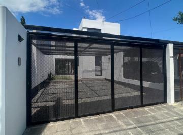 PH de 6 ambientes, Córdoba · Simplifica Tu Vida! Zona Colegios! Duplex Apto Bancor