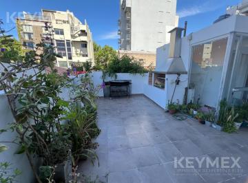 PH · 150m² · 4 Ambientes · PH 4 Amb. en 3 Plantas, Terraza con Parrilla, Reciclado a Nuevo.