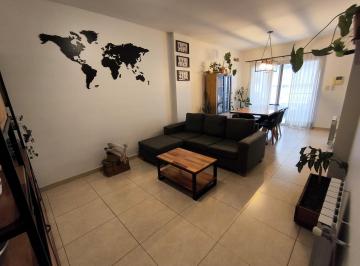 Departamento · 68m² · 3 Ambientes · 1 Cochera · Impecable 3 Ambientes con Cochera