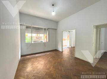 Departamento · 64m² · 3 Ambientes · Alquiler de 3 Ambientes con Dependencia y Balcón Corrido Al Frente.