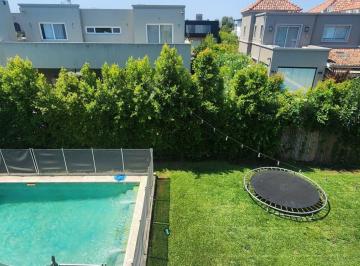 Casa de 7 ambientes, Tigre · Moderna Casa en Barrio Barbarita S/lote Interno 3 Dorm + Playroom Jdin Piscina
