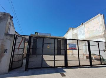 Local comercial de 2 ambientes, Quilmes · Excelente Local en Alquiler en Solano
