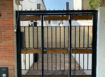 PH · 38m² · PH Dos Ambientes, en 1er. Piso por Escalera - Sin Expensas!