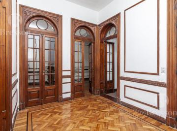 Departamento · 192m² · 12 Ambientes · Oficina en Edificio Francés - Barrio Norte Córdoba 1800