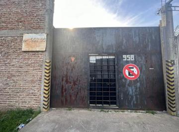 Bodega-Galpón · Galpón en Venta - Quilmes Oeste