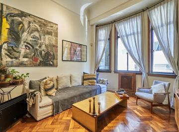 Departamento · 188m² · 5 Ambientes · 3 Dorm. en Venta en Recoleta. Todos Los Ambientes Dan a La Calle por Ser Edificio