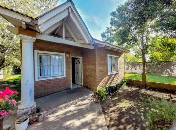 Casa · 52m² · 2 Ambientes · Venta/permuta – Casa de 1 Dormitorio. Funes.
