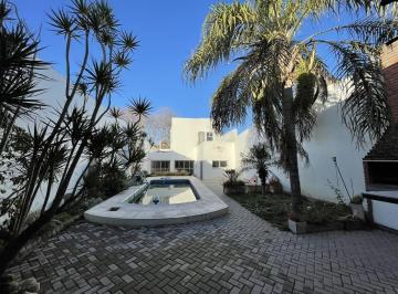 Casa · 202m² · 5 Ambientes · 2 Cocheras · Casa 3 Dorm. con Piscina - Mitre 5500 Rosario