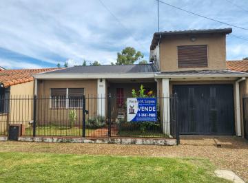 FRENTE 1 · Excelnte Casa en Venta, Calle Jose Maria Paz en La Localidad de Ituzaingo