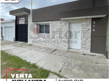 Casa · 92m² · 5 Ambientes · 1 Cochera · Casa Venta Calle 10 Avellaneda