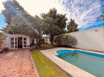 Casa · 520m² · 5 Ambientes · Casa en Pedro Noguera 900