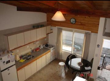 PH · 65m² · 3 Ambientes · PH en Venta - 2 Dorm. 1 Baño - 75 m² - Crucesita, Avellaneda
