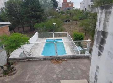 Casa · 84m² · 2 Dormitorios · 1 Cochera · Casa en Venta! San Antonio de Arredondo!