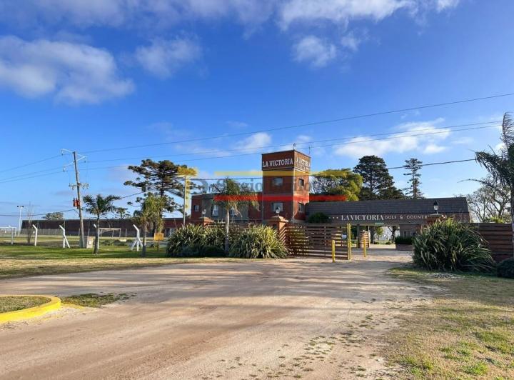 Terreno · 700m²