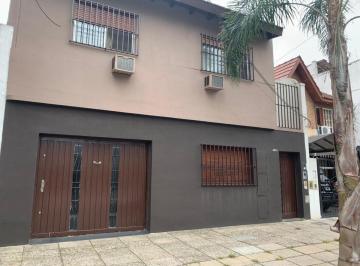 Departamento · 140m² · 6 Ambientes · 1 Cochera · Departamentos en Venta - 4 Dorm. 2 Baños - 140 m² - Monte Castro, Capital Federal