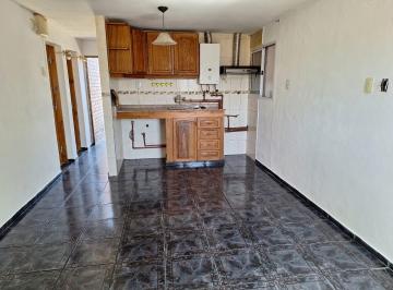Casa de 3 ambientes, San Martín · Casa de Barrio