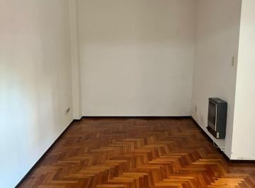 Departamento en Alquiler de 2 ambientes · Departamento 2 Ambientes. Saavedra.