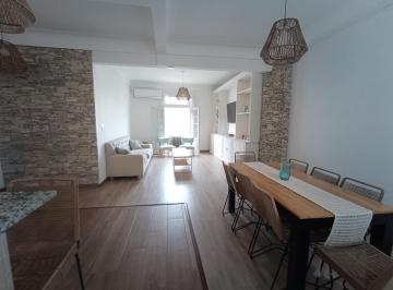 Departamento · 105m² · 4 Ambientes · Departamento Cuatro Ambientes en Monserrat Reciclado a Nuevo