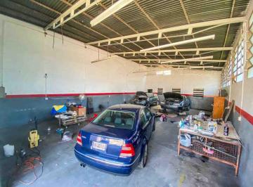 Bodega-Galpón · 255m² · Venta Galpón Casa Cochera Lote Propio Olivos