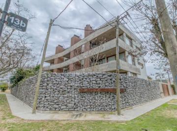 Departamento · 71m² · 3 Ambientes · 1 Cochera · Departamento en Venta City Bell Plaza San Martín