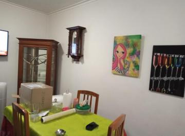 PH · 80m² · 3 Ambientes · 1 Cochera · PH en Venta - 2 Dorm. 1 Baño - Cochera - 90 m² - La Plata