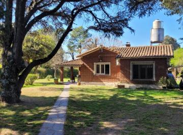 Casa · 118m² · 2 Ambientes · 2 Cocheras · Casa en Venta - 1 Dormitorio 1 Baño - 2015 m² - Tortuguitas, Malvinas Argentinas