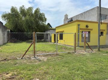 Terreno · 180m² · Lote a La Venta con Dos Departamentos en Juan B Justo 540 Lujan Centro