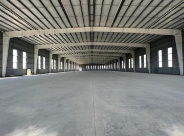 Bodega-Galpón · 5m² · Parque Industrial Ezeiza - 5700 m².