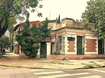 Casa · 119m² · 5 Ambientes · En Venta, Casa 5 Ambientes en Villa Ortuzar, C. A. b. A. "A Refaccionar"