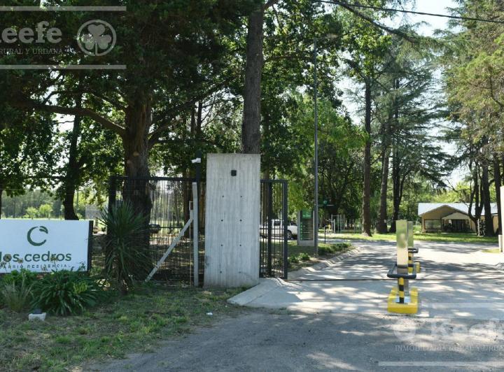Terreno · 400m²