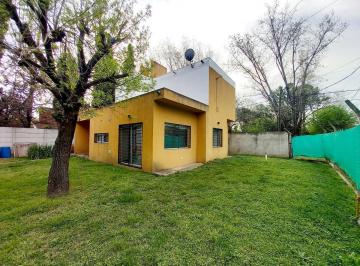 Casa · 92m² · 3 Ambientes · 2 Cocheras · Casa - Rinc. de Tortuguitas