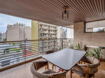 Departamento · 185m² · 6 Ambientes · 1 Cochera · Excelente Piso - Venta - 6 Amb - 2 Balcones - Cochera - Frente - Flores Norte