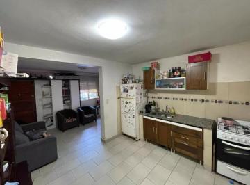 Departamento · 95m² · 4 Ambientes · Departamento en Venta - 3 Dorm. 1 Baño - 135 m² - Manuel B. Gonnet