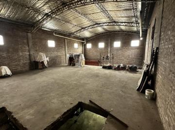 Depósito · 172m² · 4 Ambientes · Deposito en San Fernando en Venta con Vivienda, R 197 y Acceso Tigre