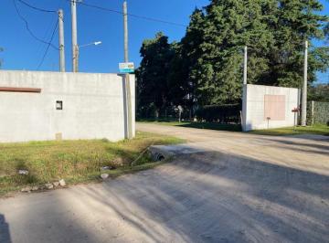 Terreno · 1150m² · Terrenos en Venta en Barrio Las Calandrias. Brandsen.