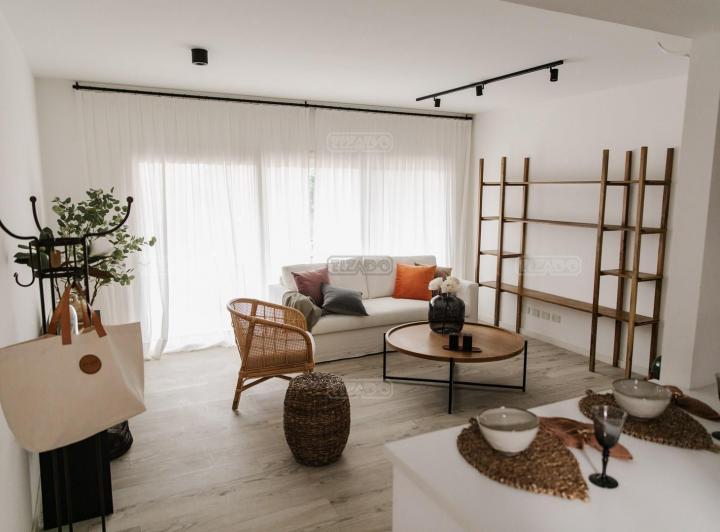 Desarrollo vertical · Departamentos en Venta. Zug Caamaño, La Lonja, Pilar. Zona Norte