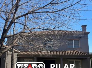 Casa · 353m² · 5 Ambientes · 2 Cocheras · Casa en Venta en Pilar Golf, Pilar, G. B. a. Zona Norte