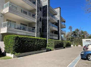 Departamento · 54m² · 1 Ambiente · 1 Cochera · Departamento en Venta con Jardín en La Magdalena, Pilar