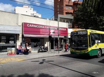 Fondo de comercio · 100m² · Fiambreria Carniceria Bernal Lider en La Zona