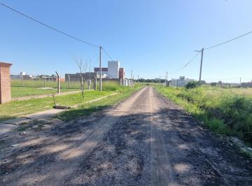 Terreno · 800m² · Nuevos Terrenos Linderos y Cercados en Puerto Tirol