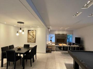 Casa · 230m² · 10 Ambientes · Casa en Alquiler en Solares del Talar, Don Torcuato, Tigre