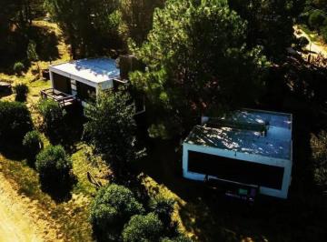 Edificio · 420m² · 27 Ambientes · Complejo de Cabañas en Venta - 10 Unidades Funcionales - 3.800 m² - Arenas Verdes