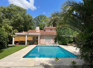 Quinta vacacional · 150m² · 5 Ambientes · 4 Cocheras · Venta Apto Crédito Hipotecario Casa Quinta con Pileta, Quincho y Dependencia - Francisco Alvarez