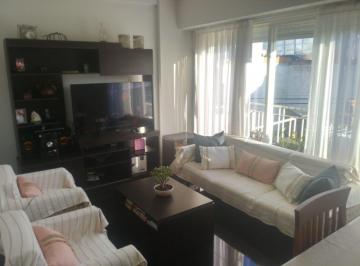 Departamento · 60m² · 3 Ambientes · Departamento en Venta - 2 Dorm. 1 Baño - 60 m² - Berazategui