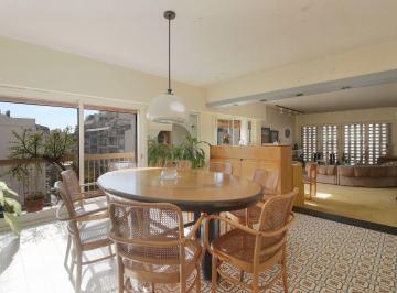 Departamento · 147m² · 6 Ambientes · 1 Cochera · Flores Piso 6 Amb Frente Depend Balcón Cochera