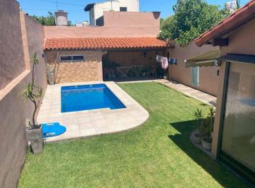 Casa · 188m² · 4 Ambientes · 2 Cocheras · Casa 4 Amb + Departamento 3 Amb en San Andres Golf
