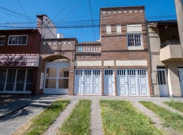 Departamento · 85m² · 4 Ambientes · Venta Amplio Dpto. 2 Dorm + Cochera Individual